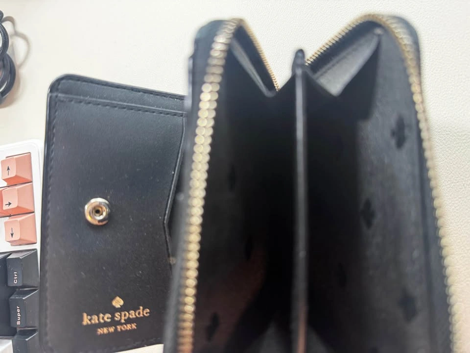 Kate Spade Wallet - photo 4