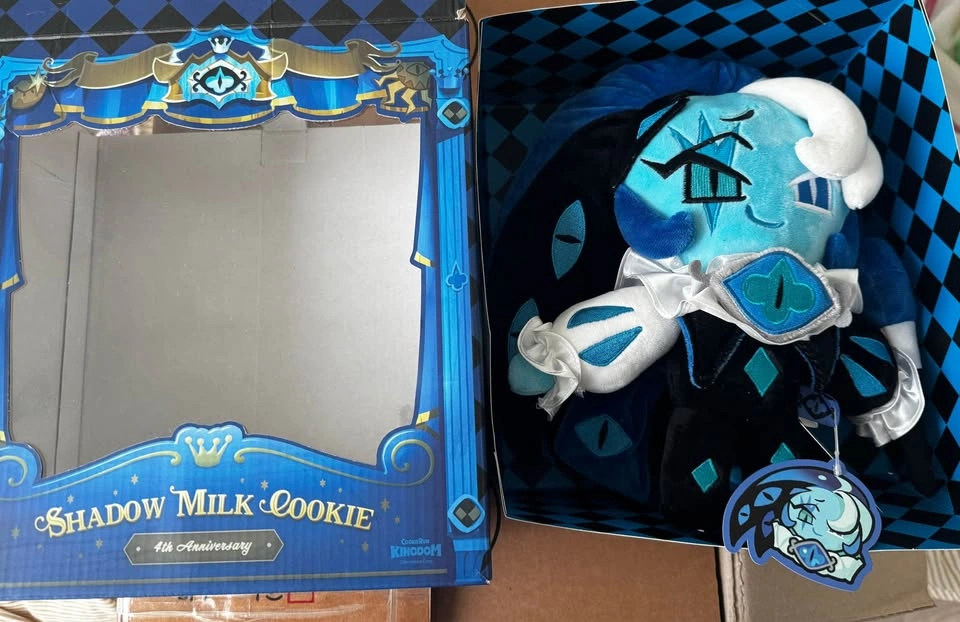 Cookie Run Kingdom Shadow Milk Cookie 4th Anniversary Plush - photo 3