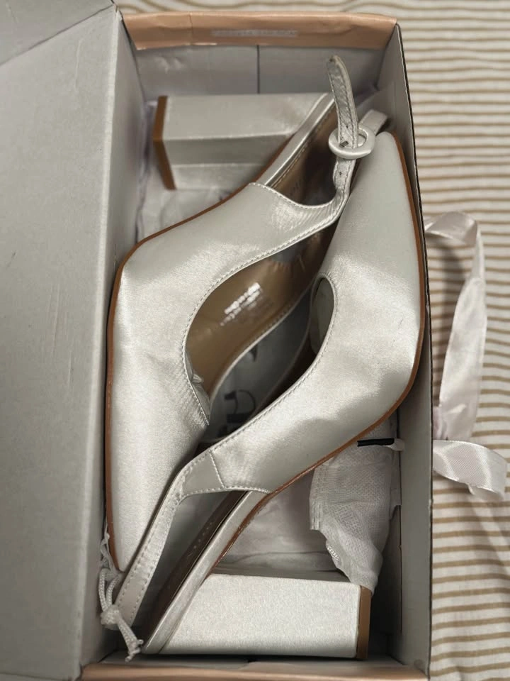 Slingback Block Heel Pumps Size 10 - photo 4