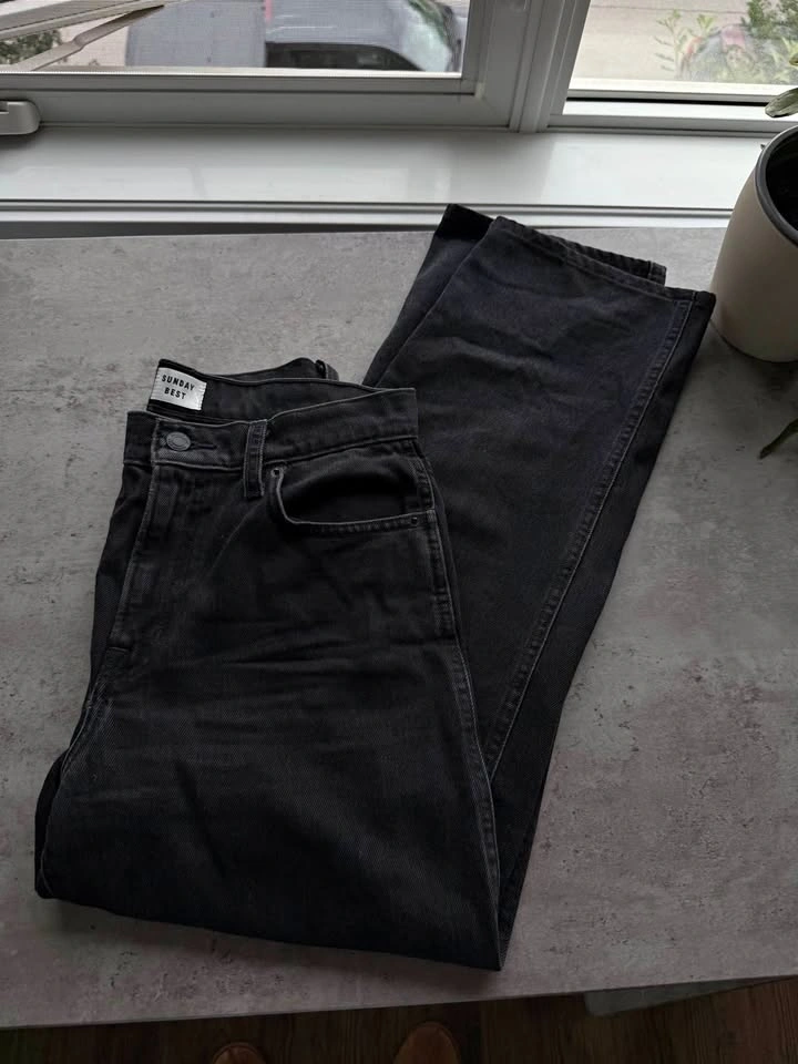 Aritzia Sunday Best Jupiter Jeans | Size: 26