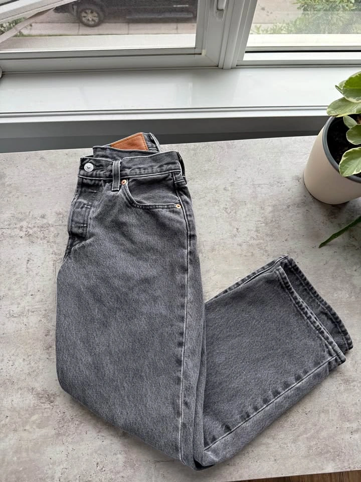 Women’s Levi’s Jeans | Size: 24