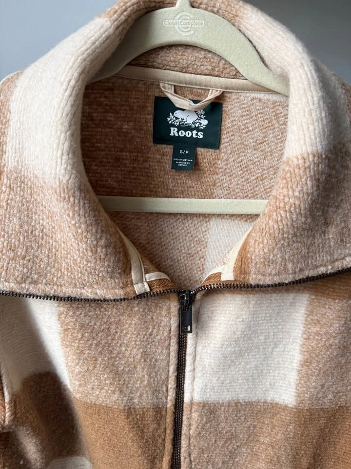 Roots Plaid Overcoat | Perfect for Fall🍂 - photo 2