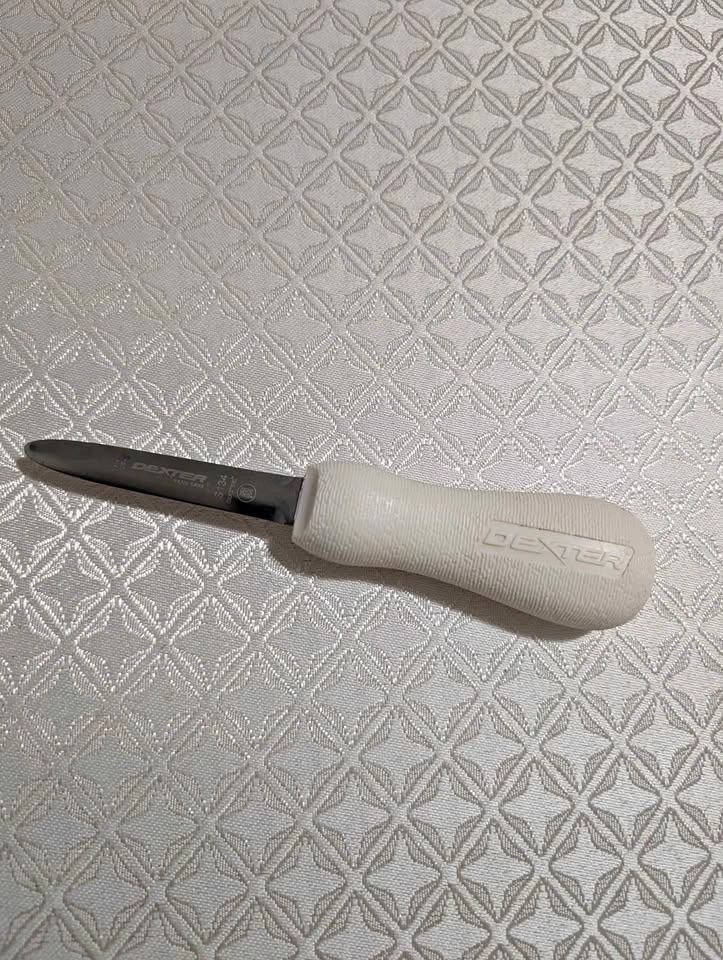 Dexter oyster knife