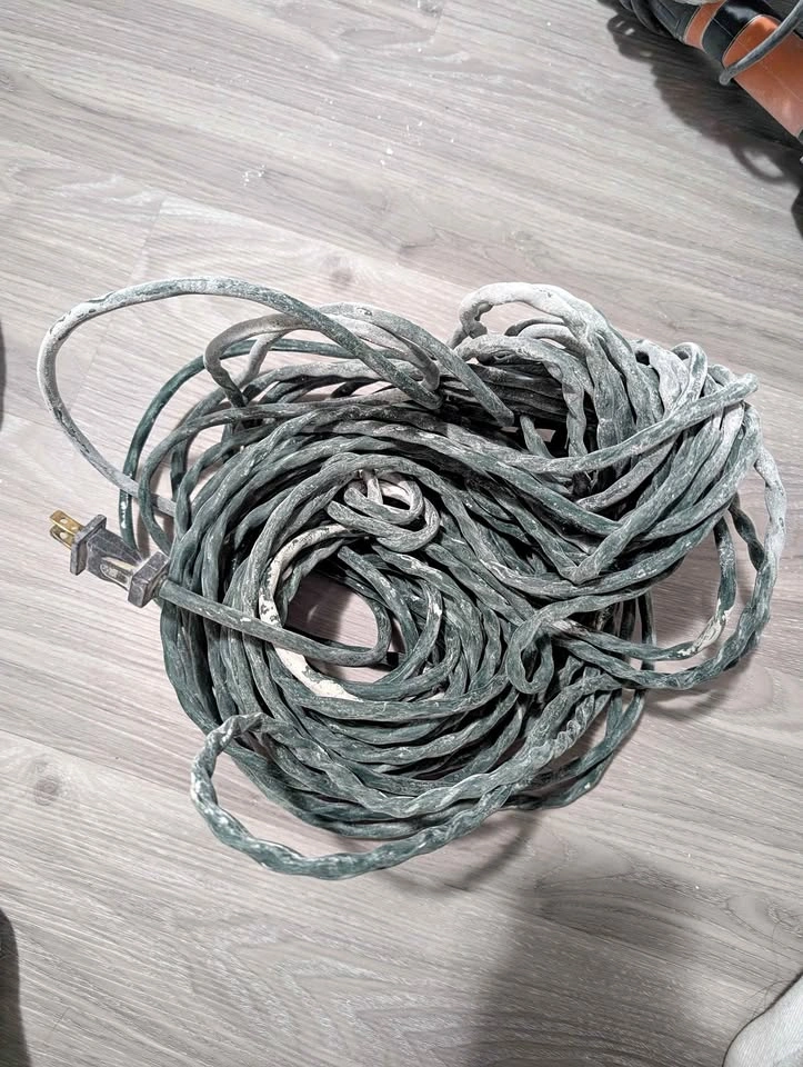 Extension cord LONG