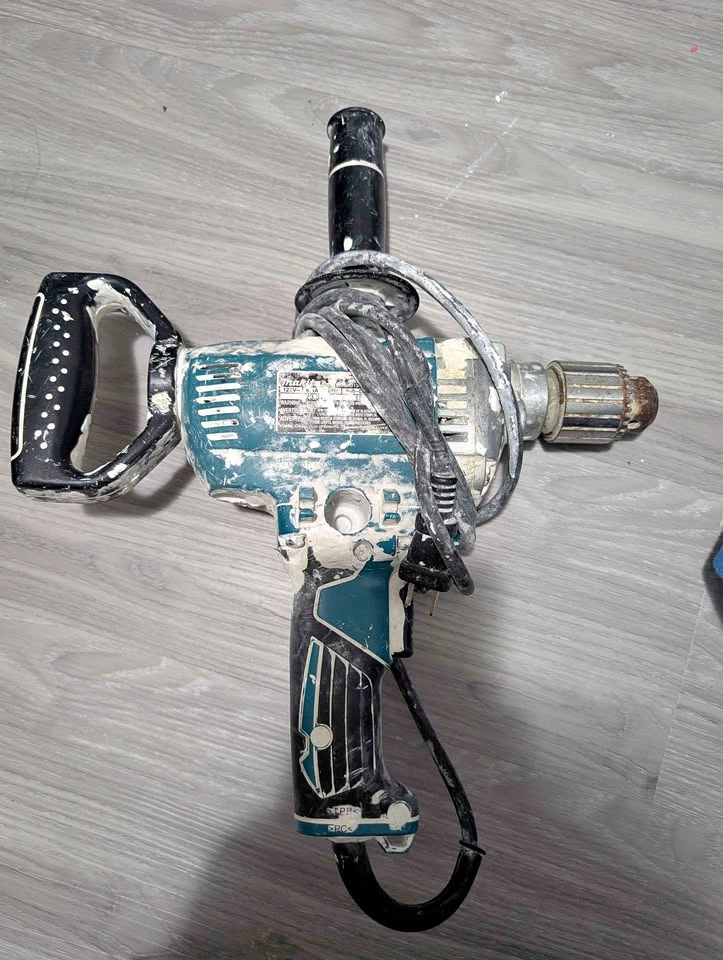 Makita drill
