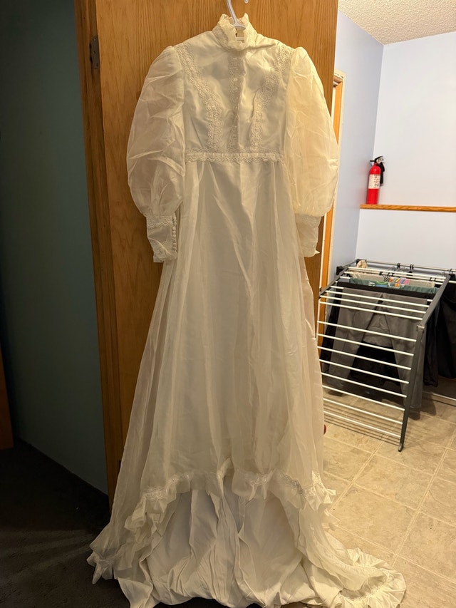 Vintage Wedding Dress