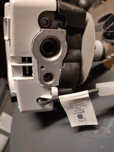 Honeywell Water Heater Gas Control Valve - WV8840C1406 - photo 3