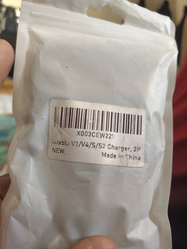 2pcs Wireless Charger for Fitbit Sense Versa 3 4 - photo 2