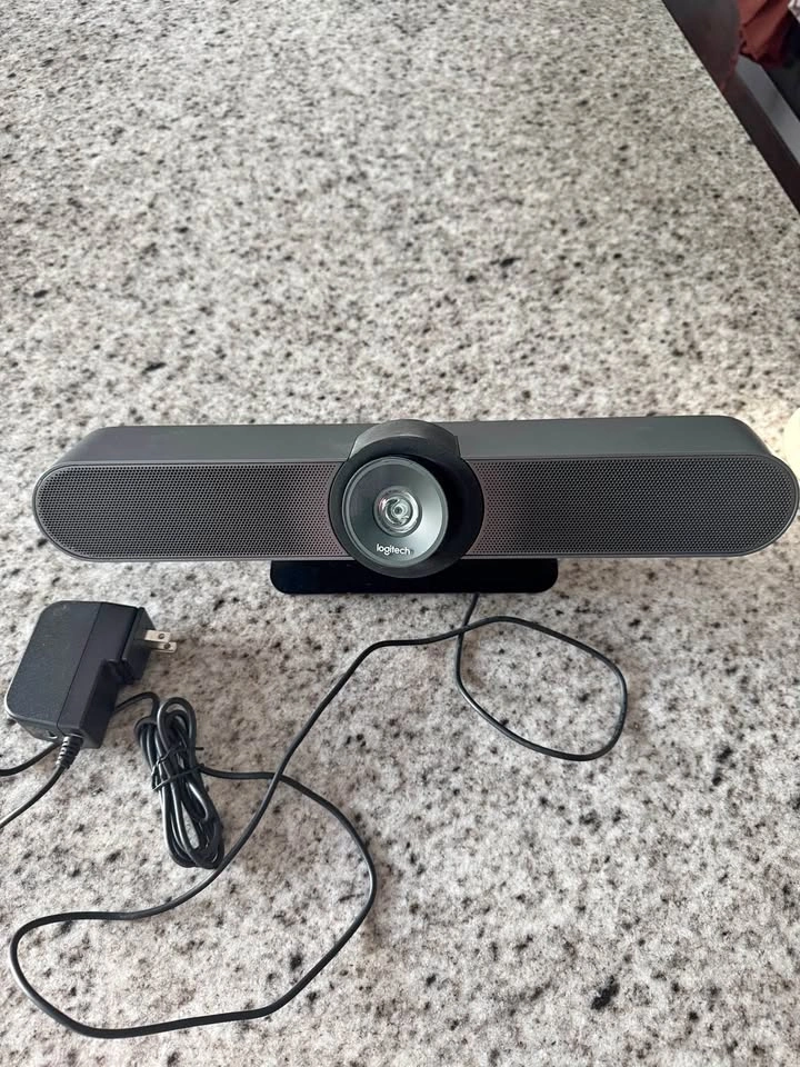 Logitech MeetUp- webcam & speaker