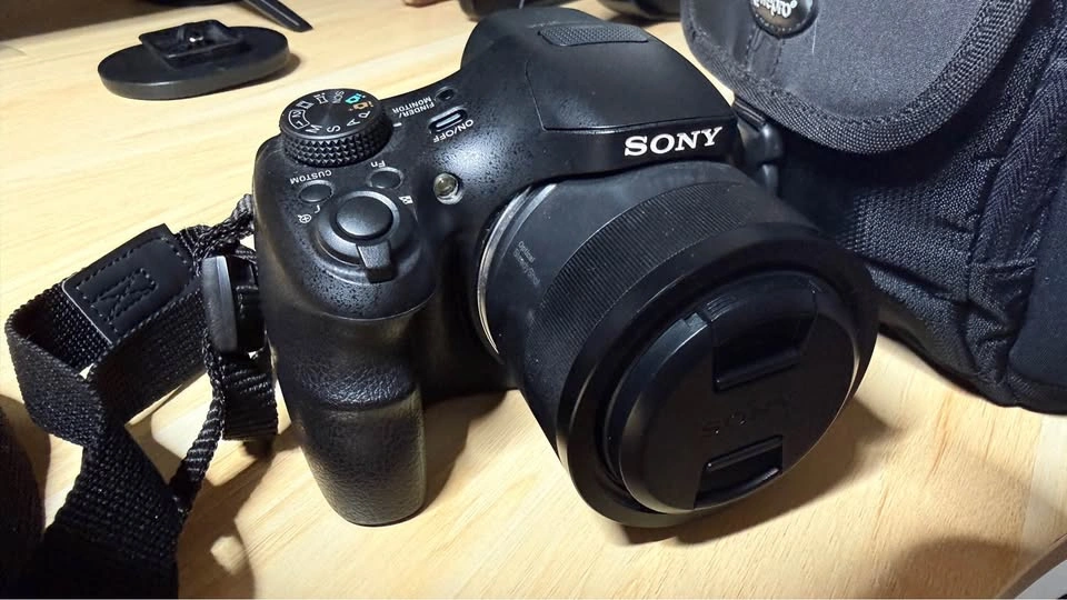 Sony Cyber-shot DSC-HX350 Digital Camera - photo 2