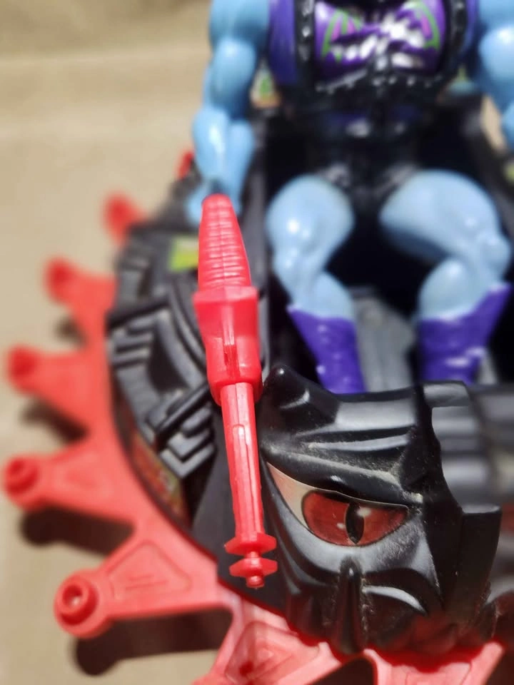Vintage 1984 Masters of the Universe Land Shark & Skeletor - photo 3