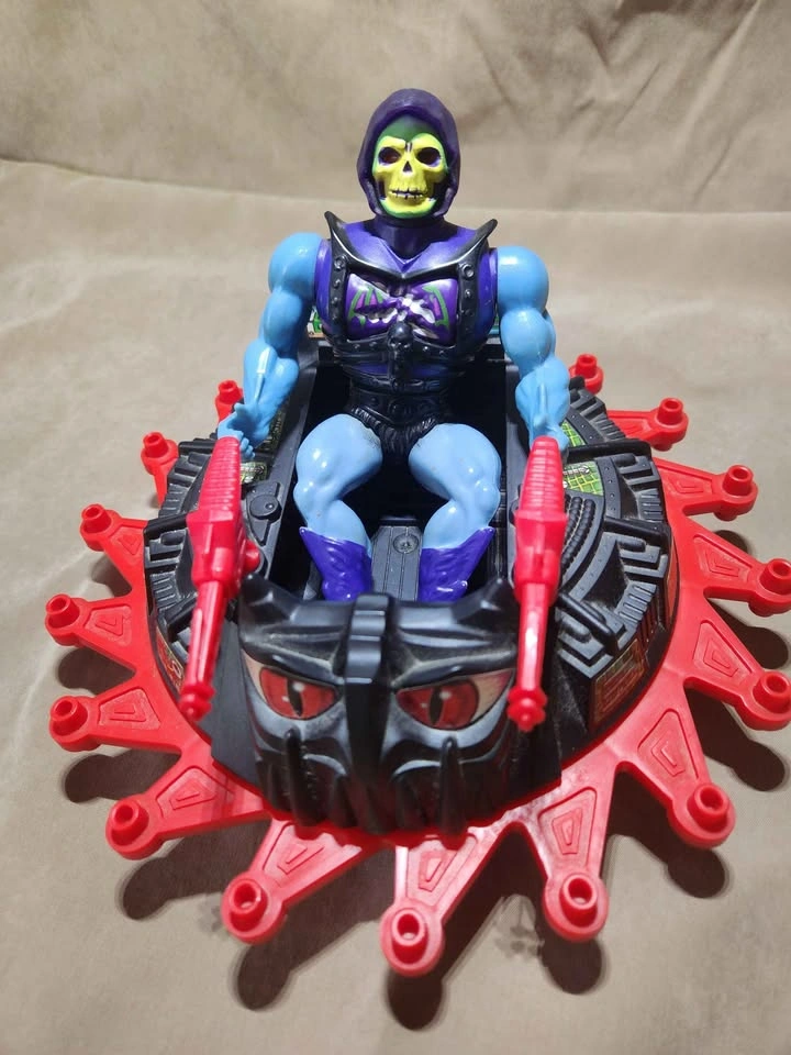 Vintage 1984 Masters of the Universe Land Shark & Skeletor - photo 4