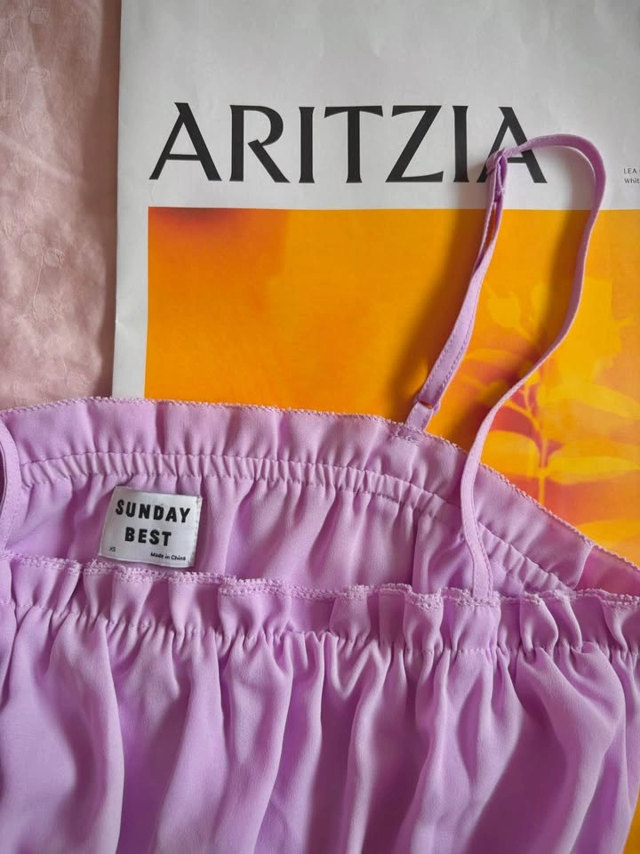 Aritzia Sunday Best Blixen Dress xs  – $20 - photo 2