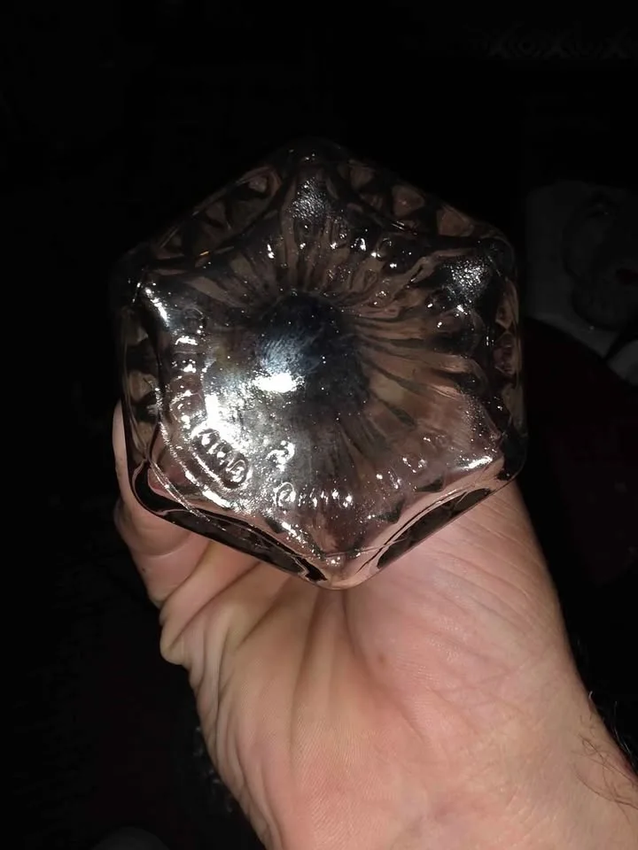 E. O. Brody company Cleveland Ohio clear glass flower vase image indicator(6)