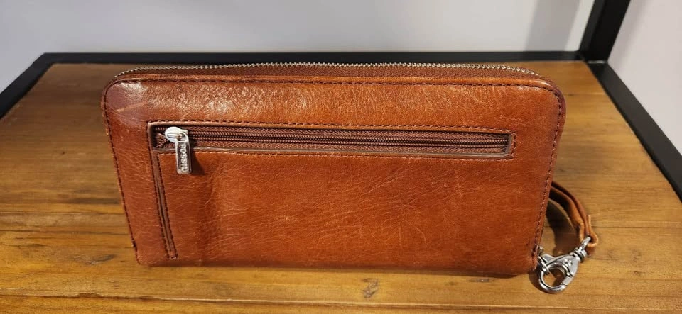 Fossil Leather Zip Wallet/Wristlet – $15 - photo 2