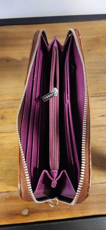 Fossil Leather Zip Wallet/Wristlet – $15 - photo 5