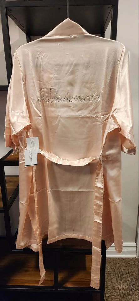 David’s Bridal Satin Robe - Brand New - photo 2