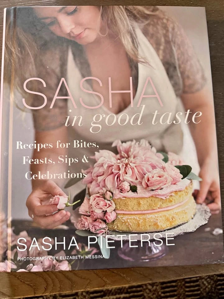 Sasha Pieterse CookBook
