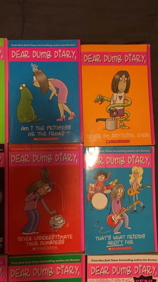 Dear Dumb Diary Book Lot by Jim Benton - 14 Books - photo 3