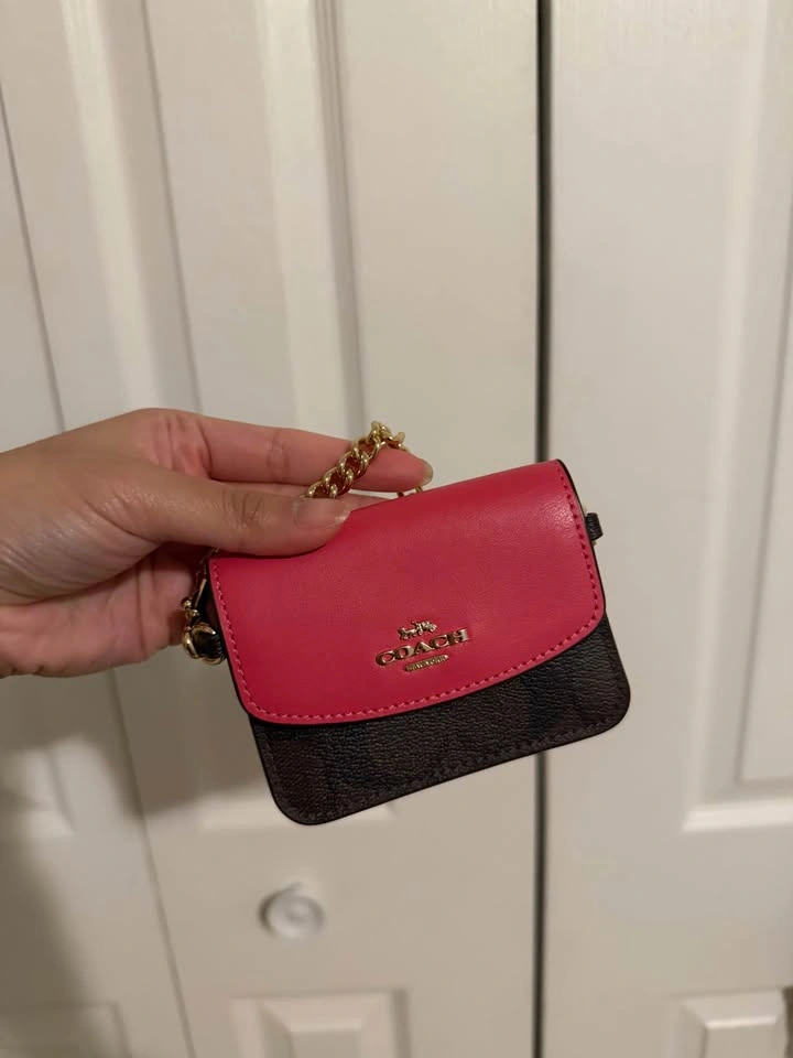 Poppy Signature Leather Coin Pouch Crossbody Bag - photo 4