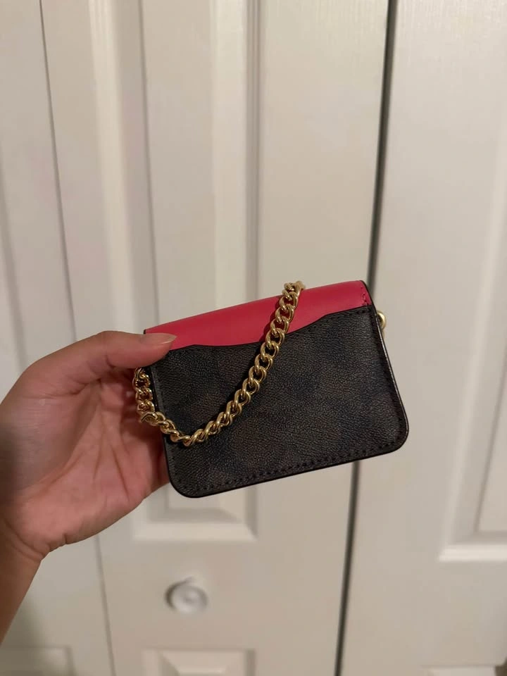 Poppy Signature Leather Coin Pouch Crossbody Bag - photo 5