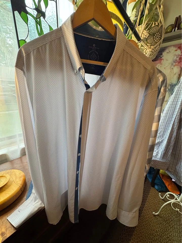 Men's dress shirts XXL like new condition brand names - photo 4
