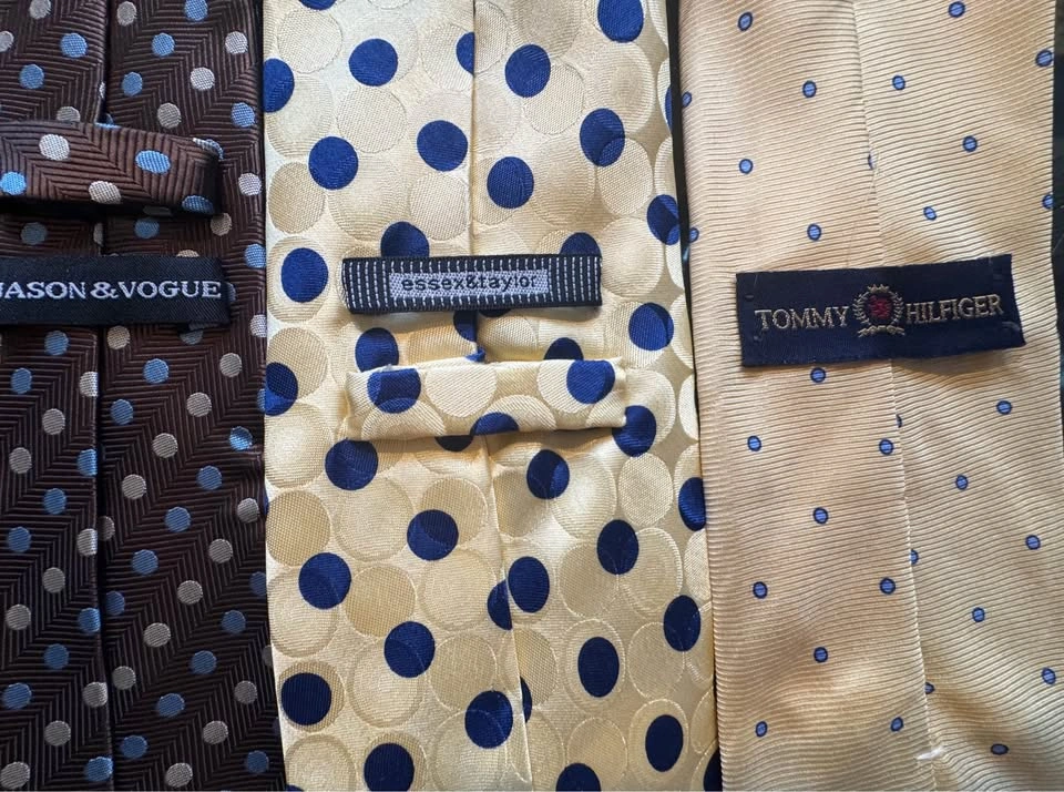 Men’s Designer & Vintage Silk Ties Bundle - photo 3