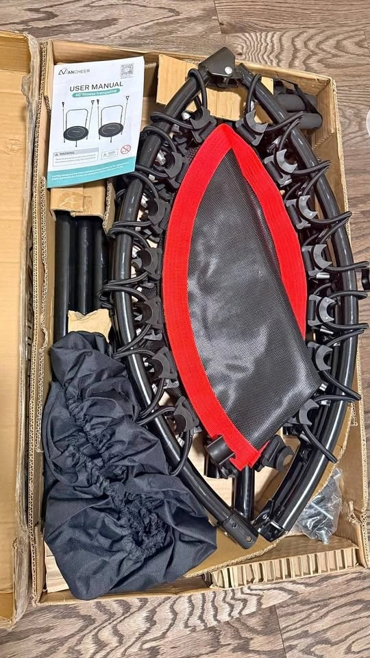 40” Foldable Mini Trampoline – 450 LBS Capacity – Brand New
