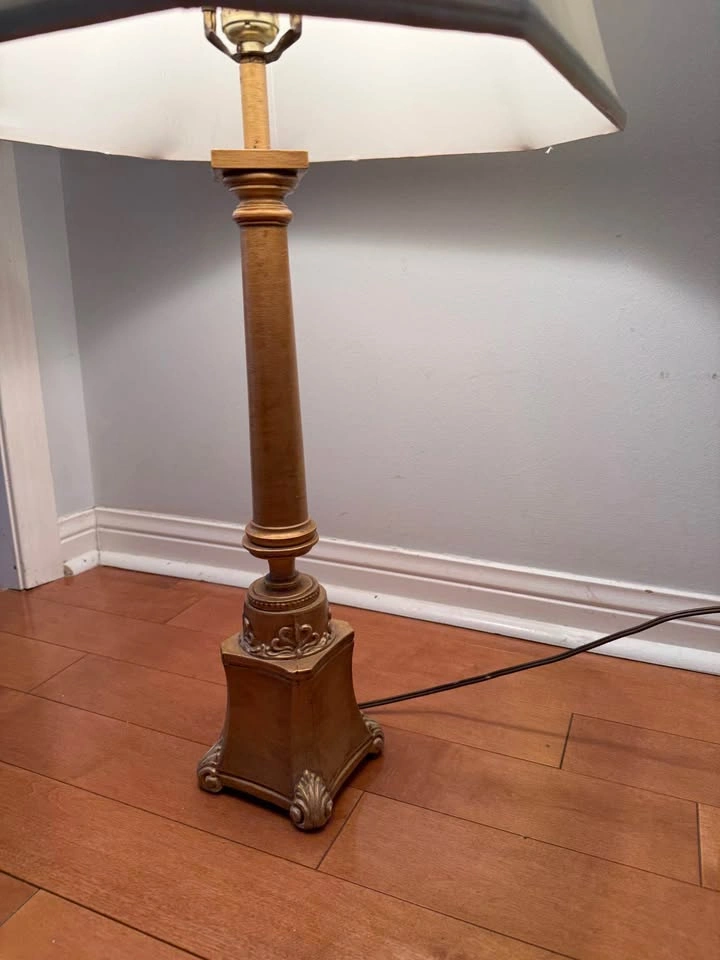 Vintage Gold Table Lamp with Shade - photo 3