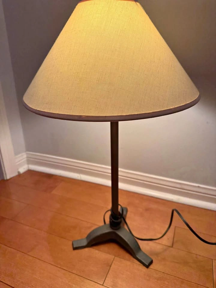 Vintage Tripod Floor Lamp