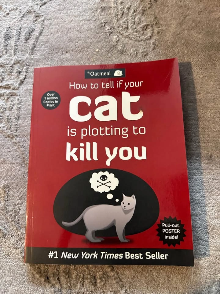 The Oatmeal: How to Tell If Your Cat Is Plotting to Kill You - photo 3