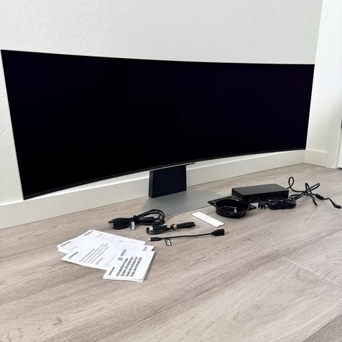 Samsung Odyssey G9 49" Curved QLED 5120x1440 240Hz 1ms - photo 3