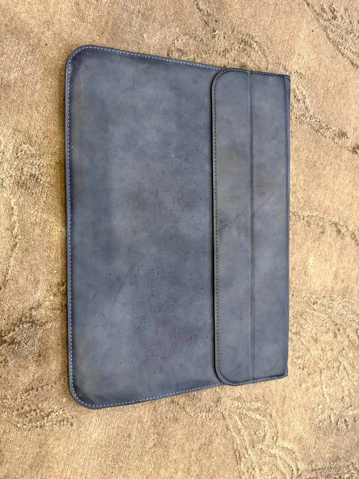 HIZO Blue Laptop Sleeve