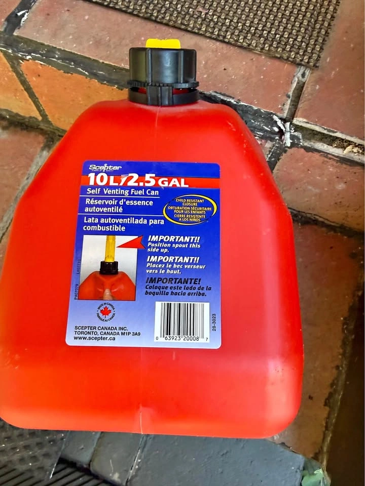 Scepter Gasoline Can