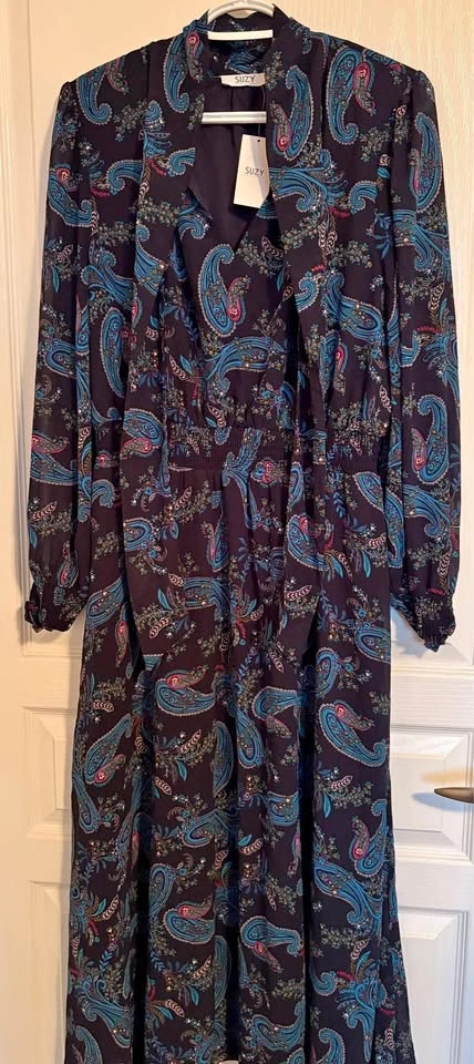 Suzy Shier dress, Size L