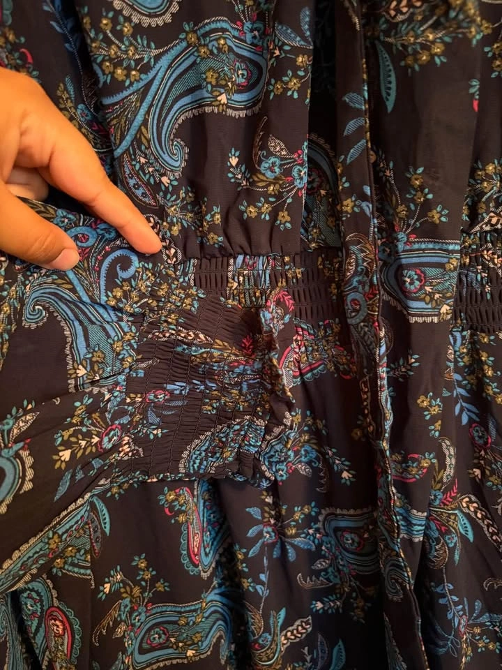 Suzy Shier dress, Size L - photo 4