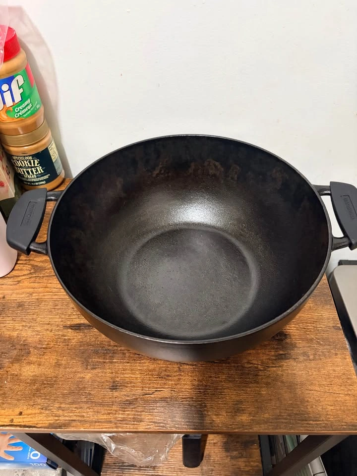 Tramontina Cast Iron Wok with Glass Lid 7qts - photo 2