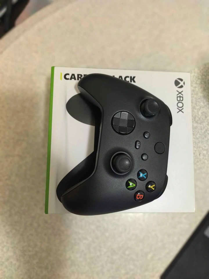 Xbox Wireless Controller Carbon Black - photo 2