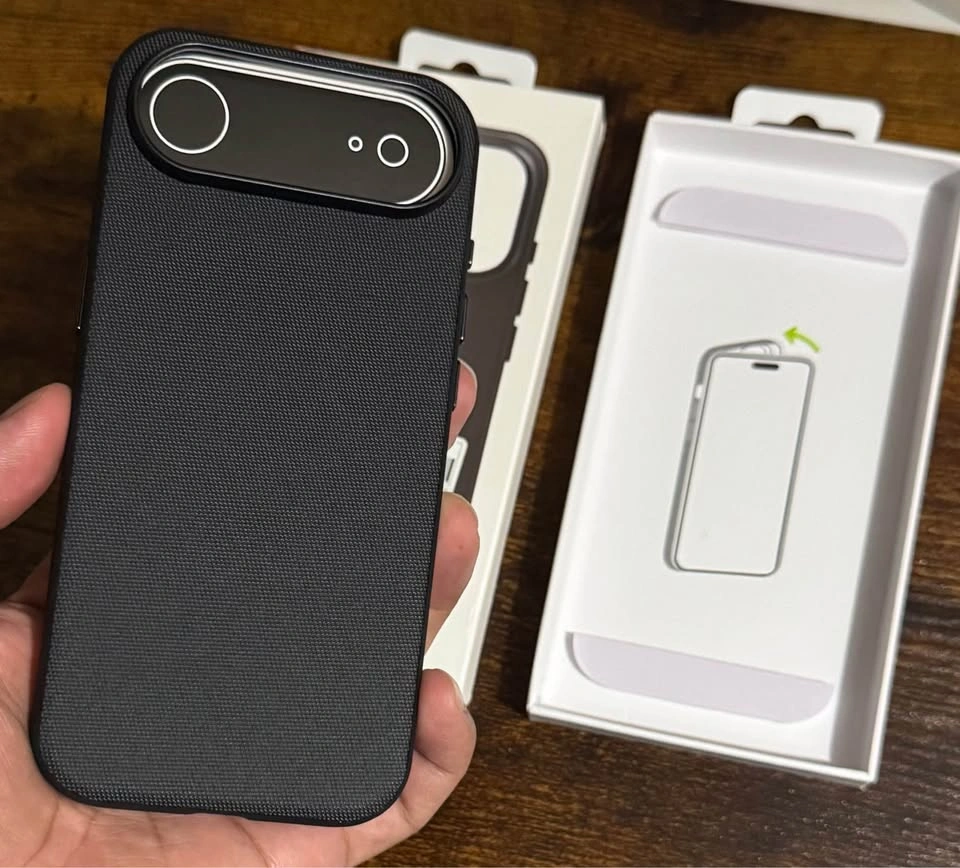 iPhone Air Case Back Cover *NEW* black case - $15 each - photo 3
