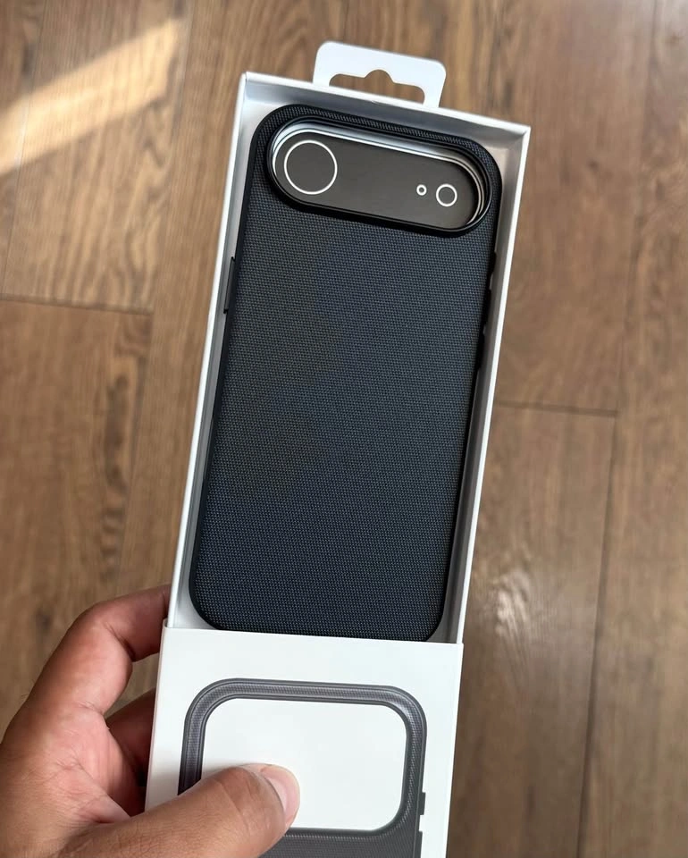 iPhone Air/ 17 AIR premium tech woven case in box *NEW* - photo 2