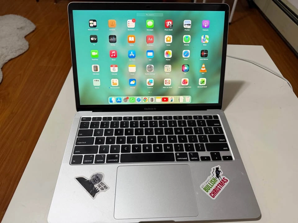 MacBook Air 13” 2020 – Space Grey - photo 3