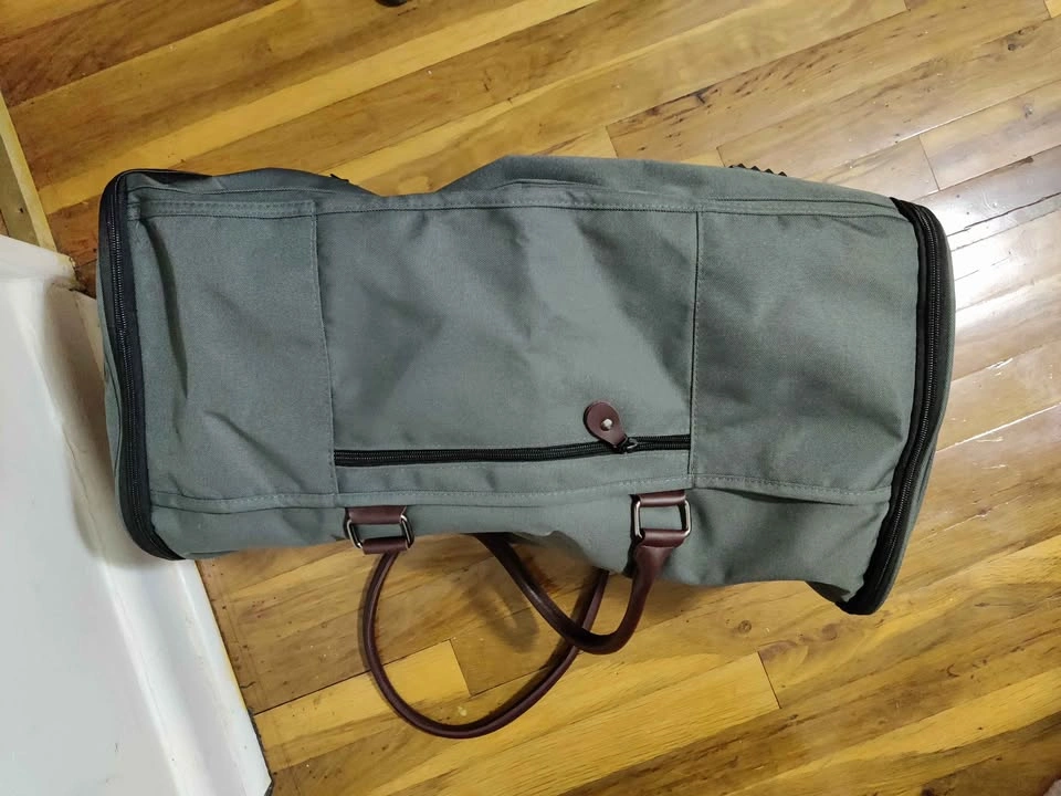 VESSGRA Garment Bag for Travel, Convertible Garment Duffle Bag - photo 3