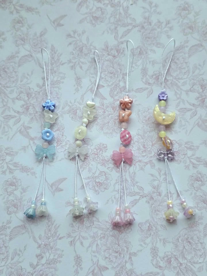 Floral phone charm
