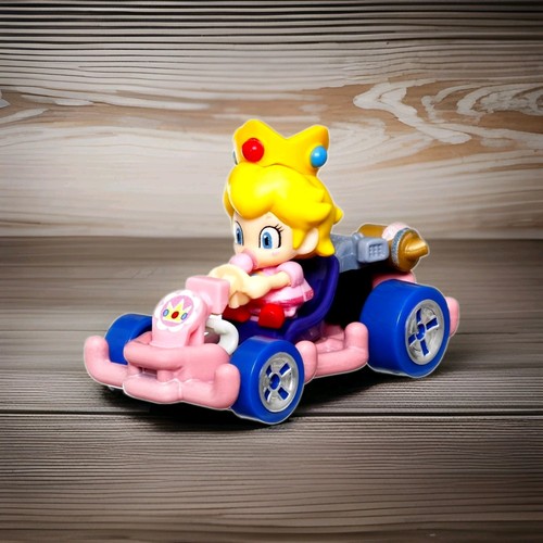 BABY PEACH Hot Wheels Mario Kart Pipe Frame Diecast Car