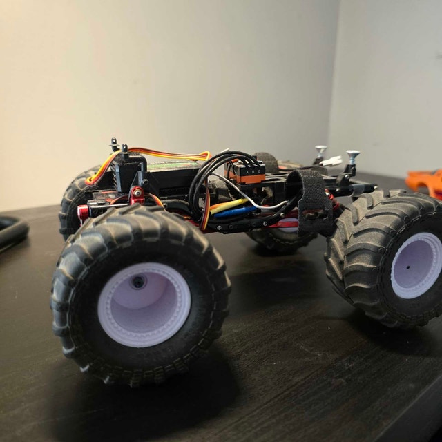 SCX 24 RC truck - photo 5