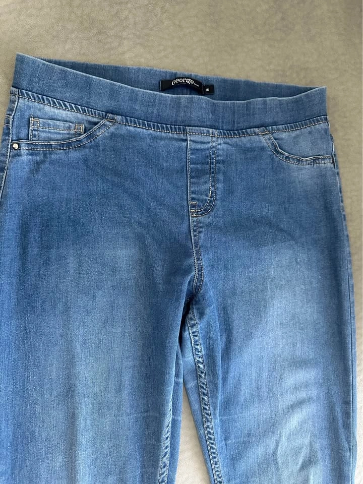 Kids girl George Size 16 Blue Denim Jeggings - photo 3