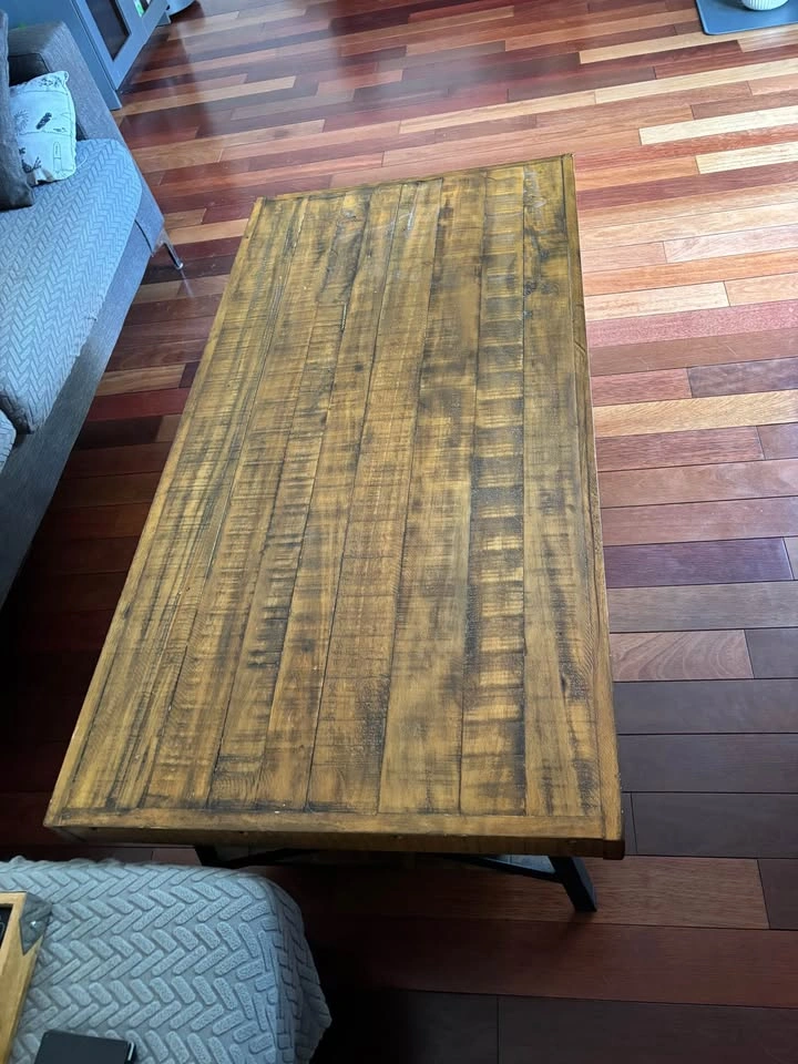 Solid wood coffee table - photo 2