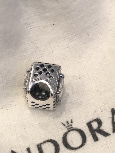 Authentic Pandora Geometric Radiance, Clear CZ Charm – 925 Silve - photo 4