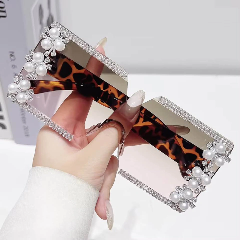 $30 for All 4 pairs of Brand New Sunglasses - photo 4