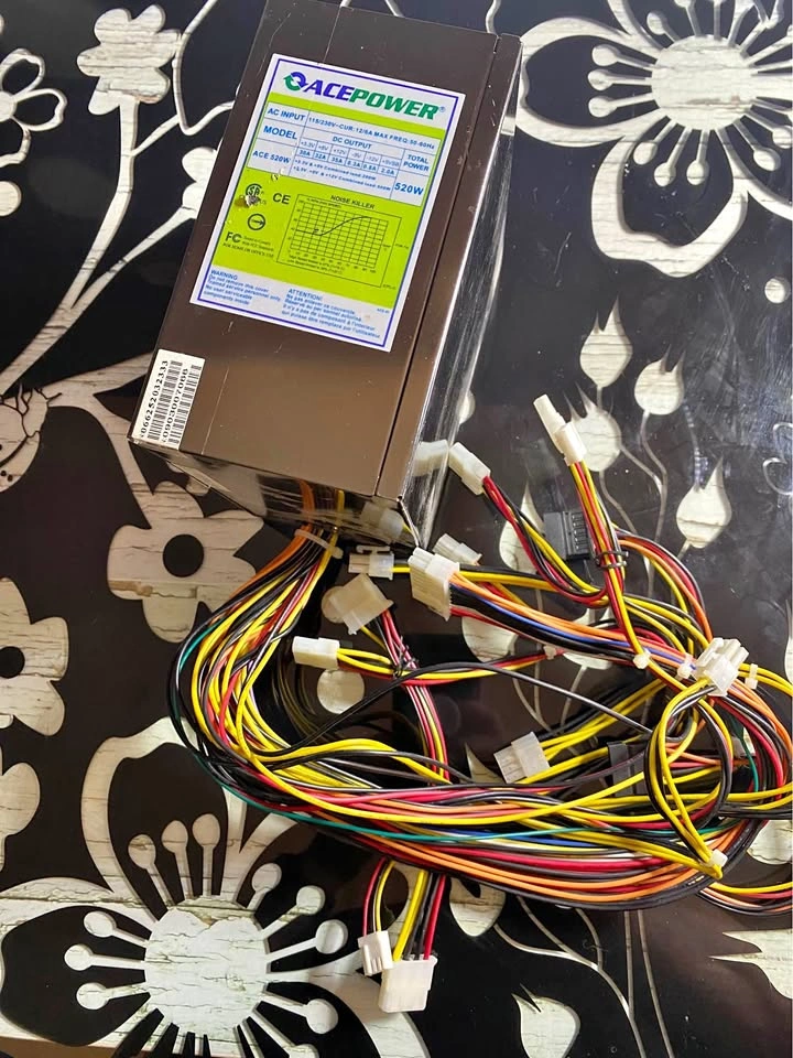 ACEPOWER ACE 520W Power Supply